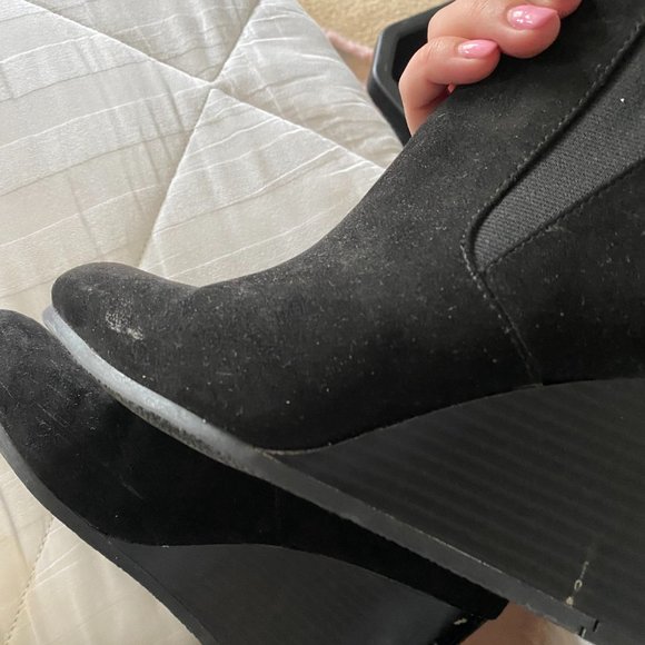 Wedge Boots - Picture 2 of 4